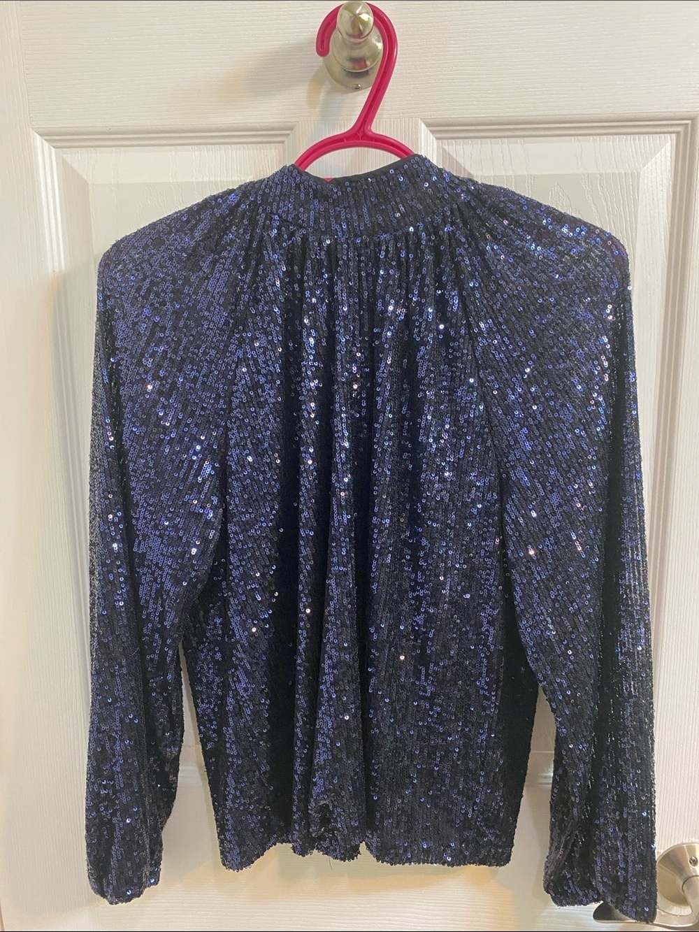 Rock & Shine Reitmans Navy Sequinned Blouse Keyhole Back Women’s size Small NYE